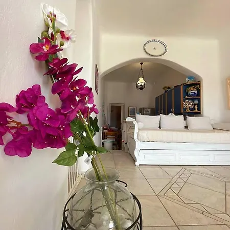 Mykonos Heritage #3 Platys Gialos (Mykonos)